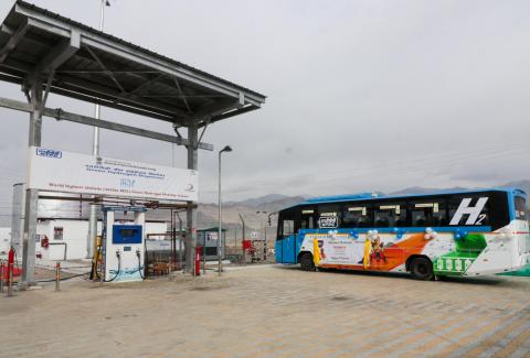 Green Hydrogen Bus at Leh